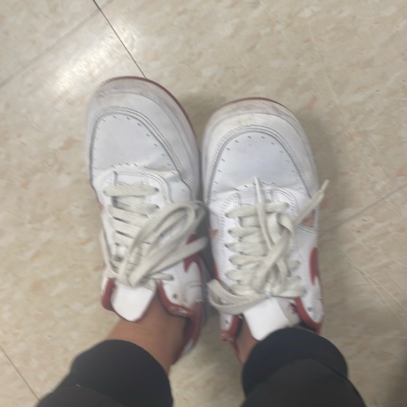 It’s Nike shoes… new but used. Very comfortable!! - Picture 4 of 4